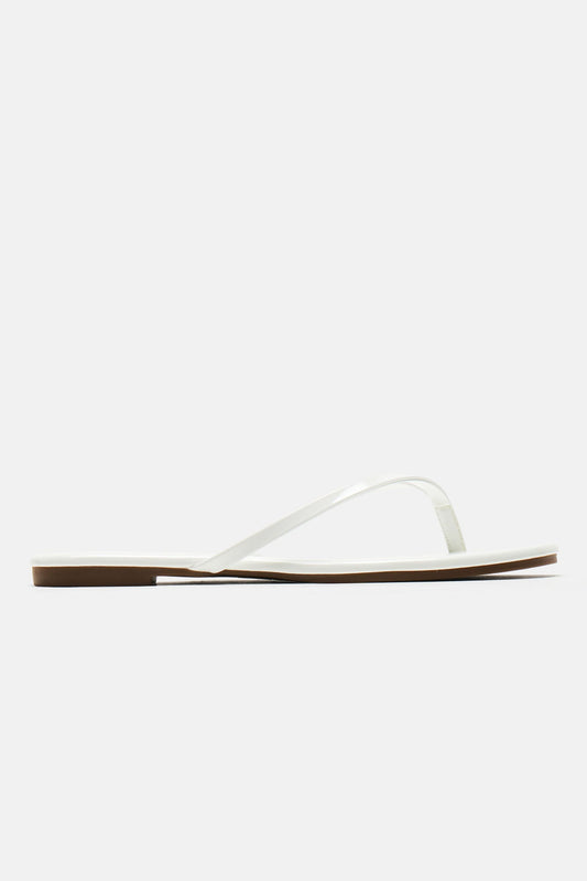 Summer Glow Flat Sandal - White