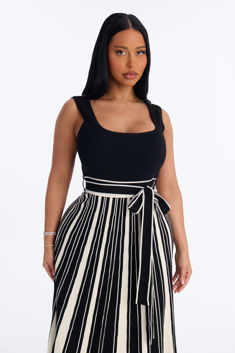 Danica A Line Knit Midi Dress - Black/White