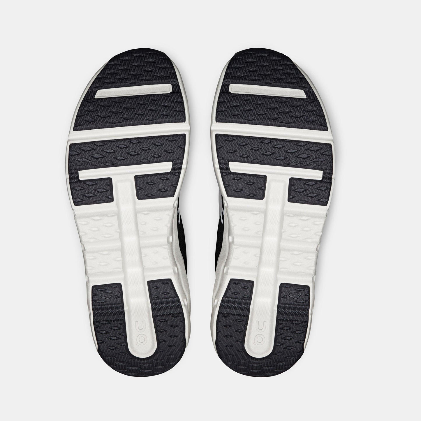 On Juniors Cloudleap Shoes