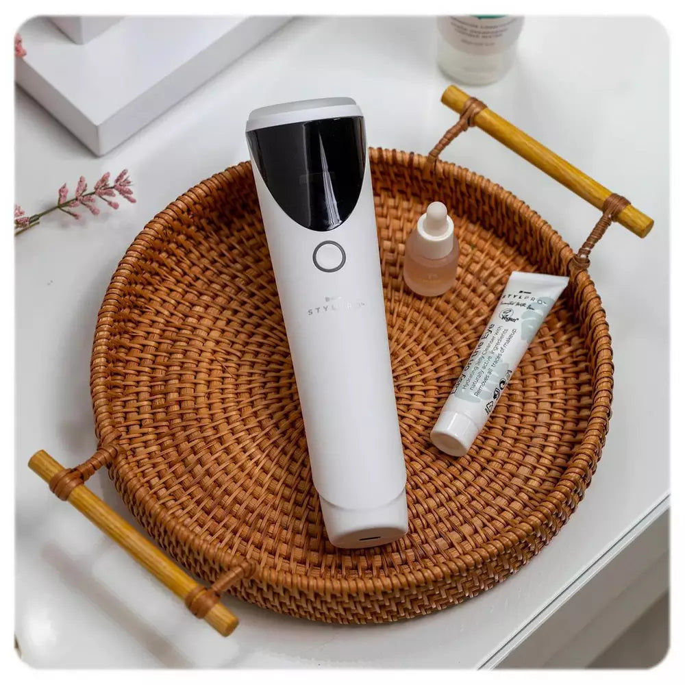 STYLPRO Pure Red LED Light Therapy Facial Device