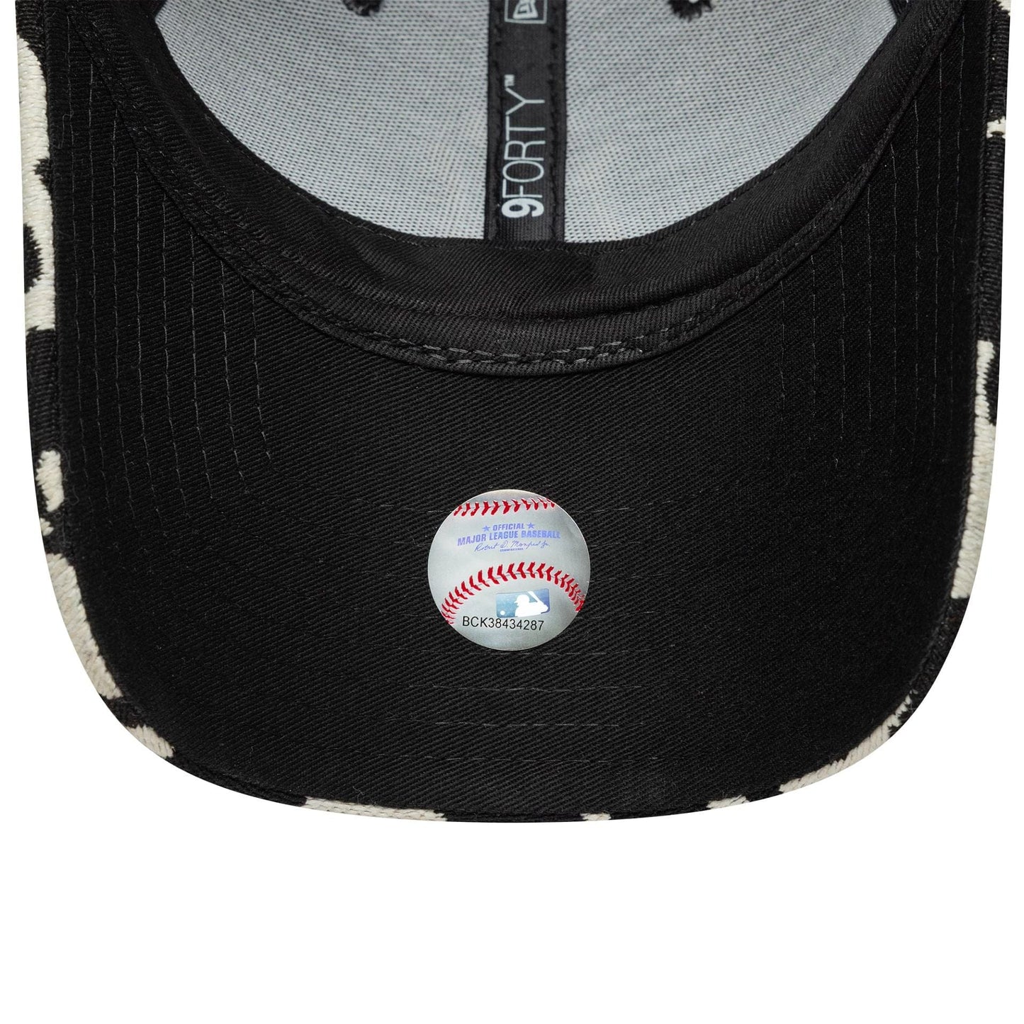 New York Yankees Womens MLB Cow Midi Black 9FORTY Cap