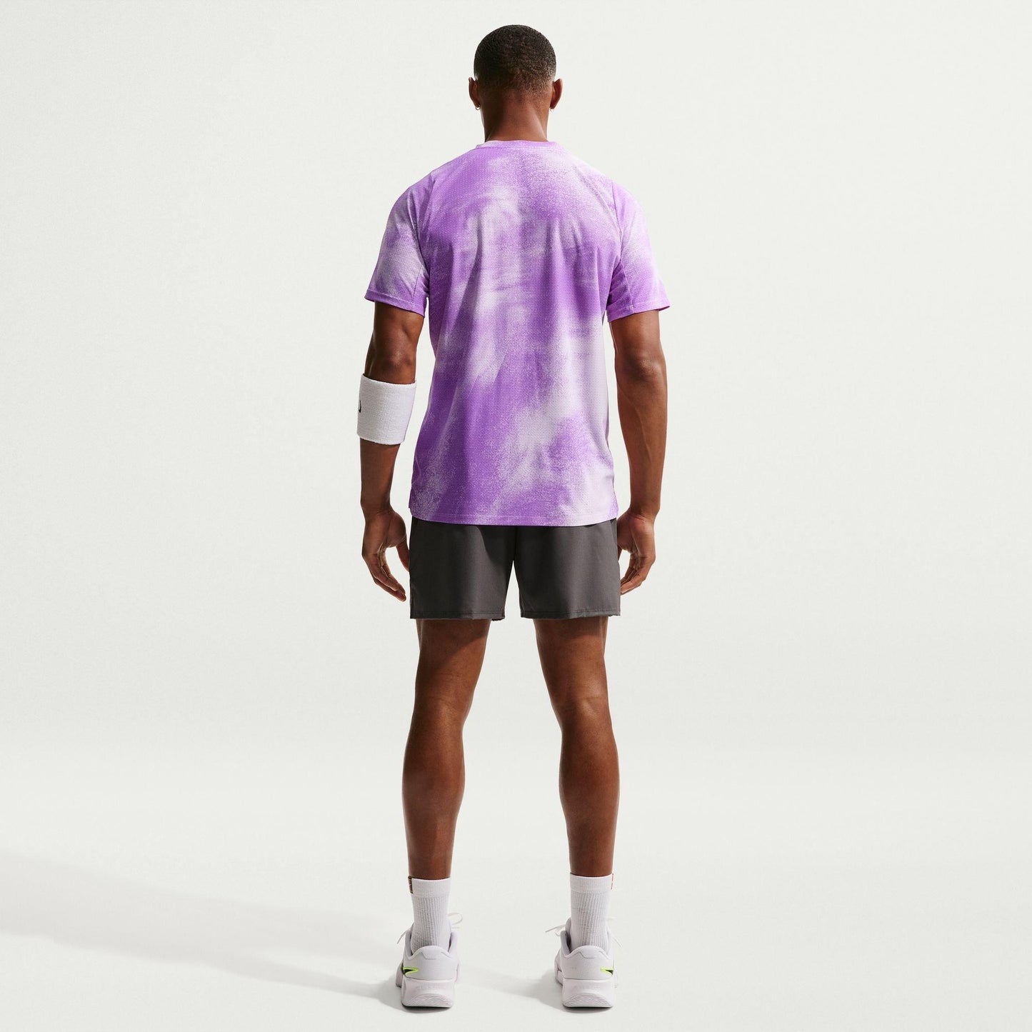 Nike Men's Short Sleeve Performance T-Shirt