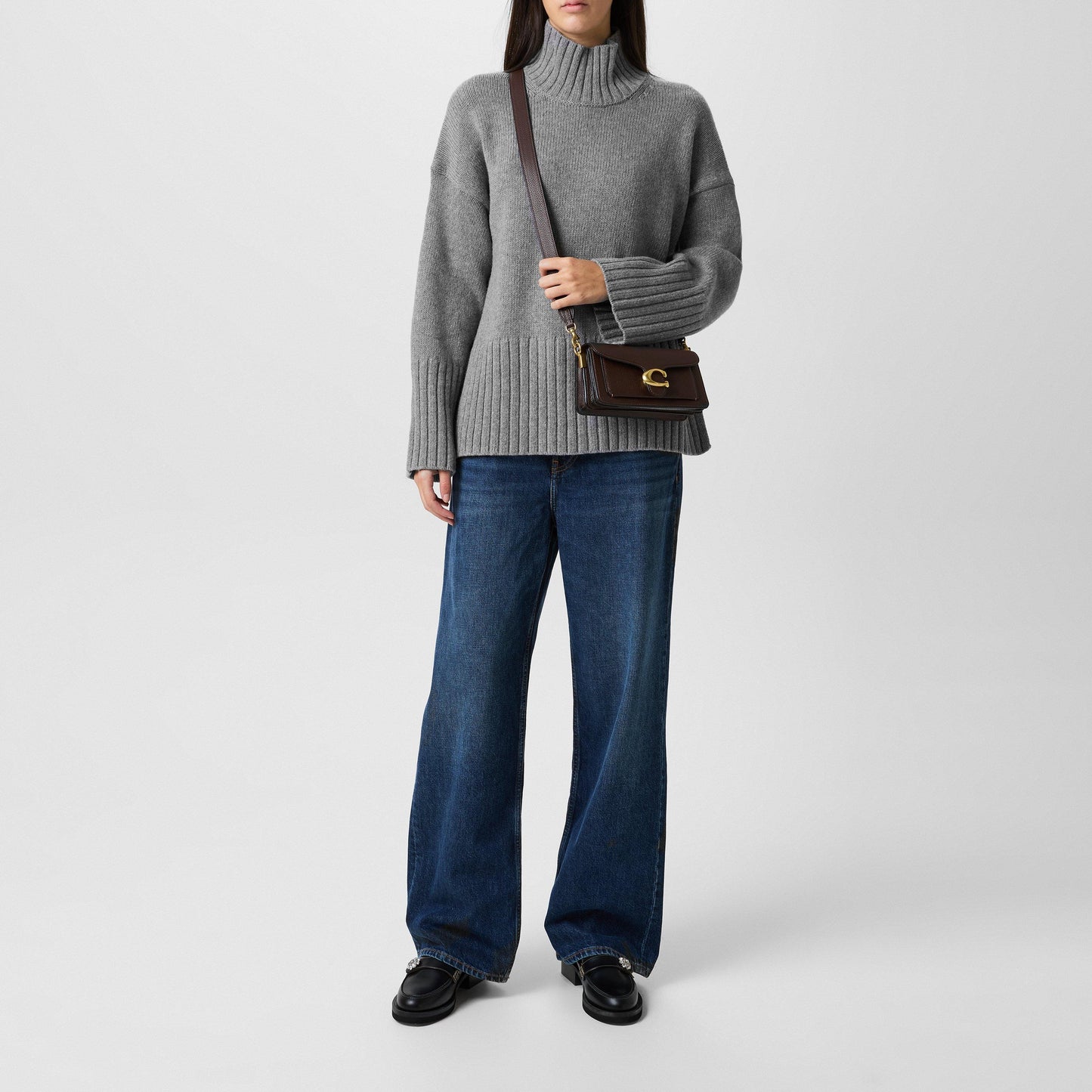 Coach Tabby 20 Shoulder Bag