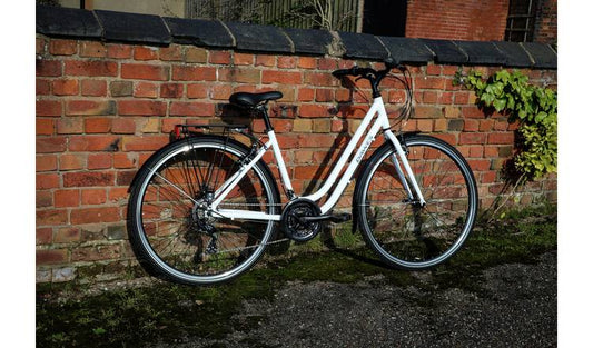 Dawes 29 inch Venture 2.0 Low Step 700c Adult Hybrid Bike
