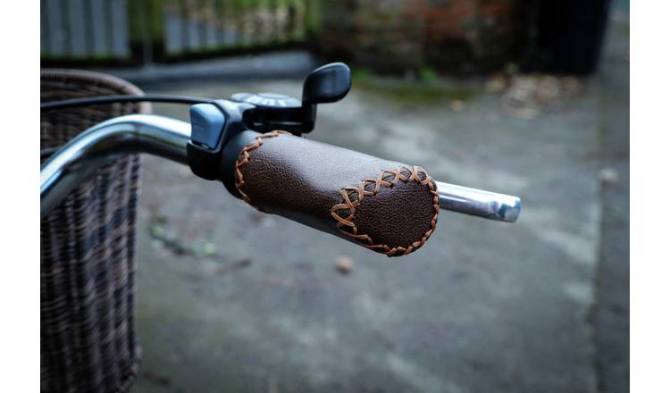 Dawes Classic 26 Inch Wheel Size Adult Hybrid Bike