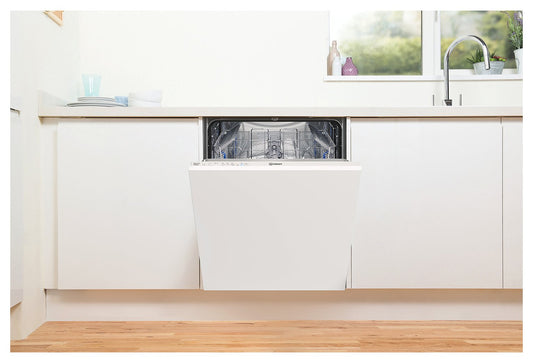 Indesit D2I HL326 UK Full Size Integrated Dishwasher