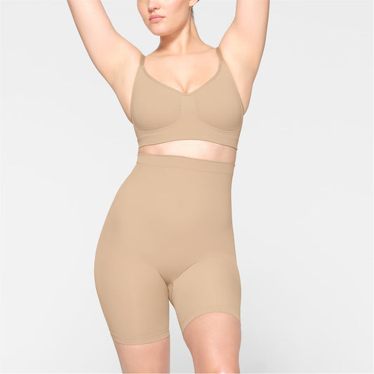 SKIMS Womens Seamless Sculpt Mid-Thigh Shorts