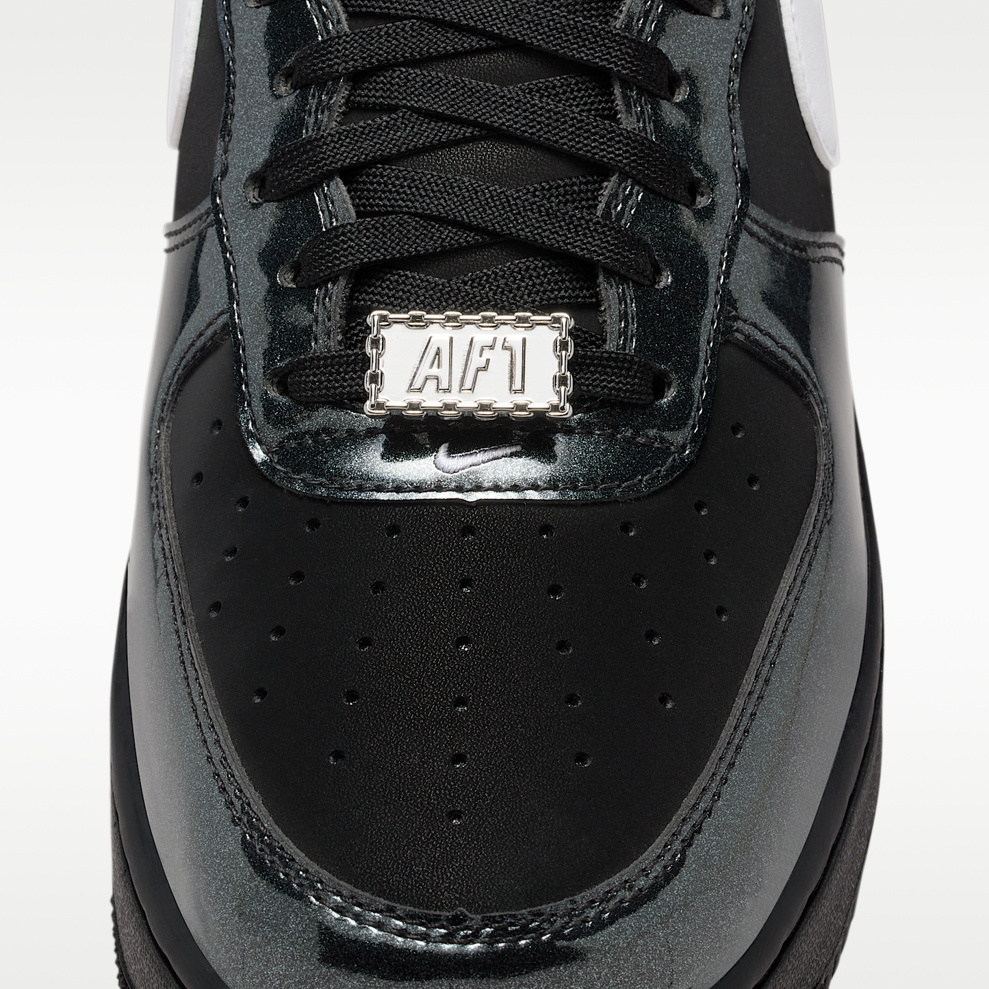 Nike Air Force 1 '07 LV8
