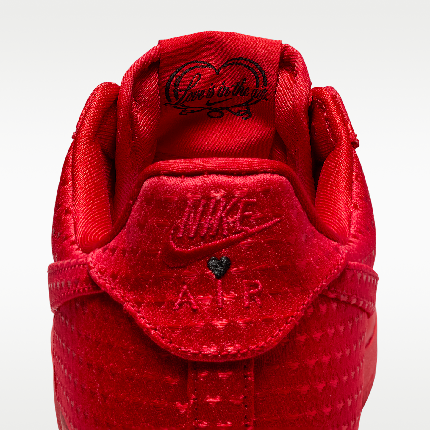 Nike Air Force 1 Retro 'Valentine's Day'