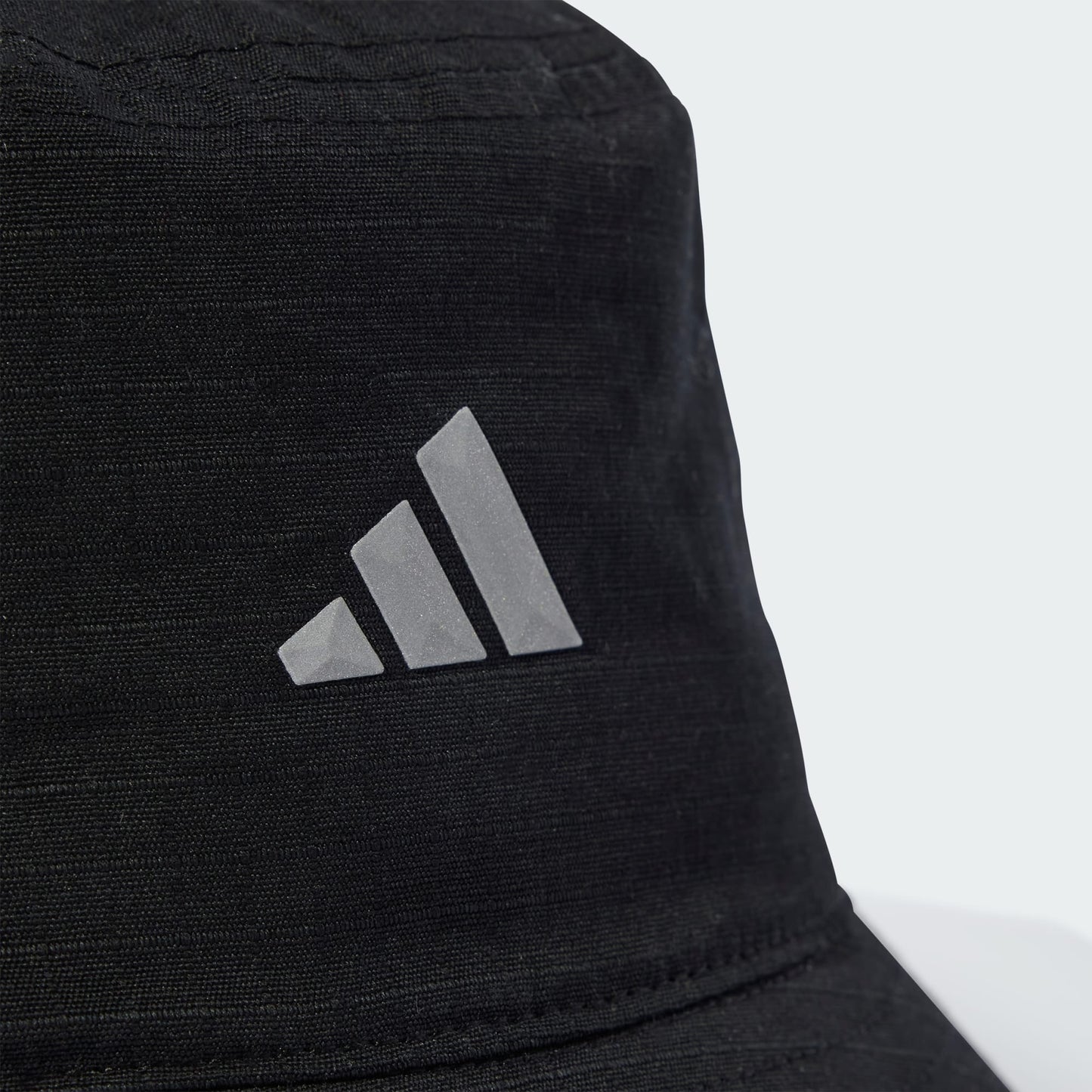 MERCEDES - AMG PETRONAS FORMULA ONE TEAM MECHANICS BUCKET HAT