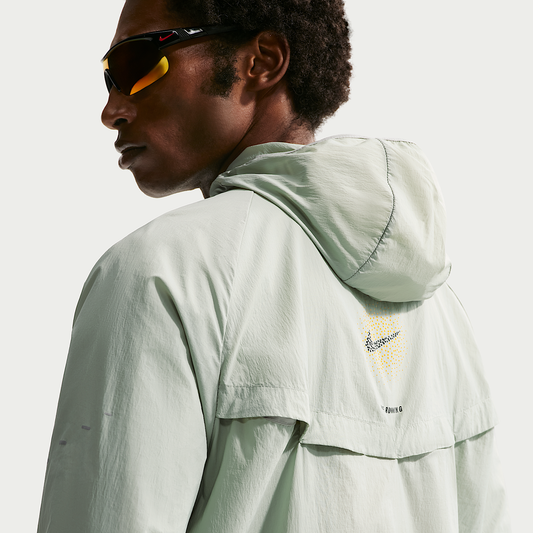 Nike Stride Men's Repel UV Protection Running Jacket