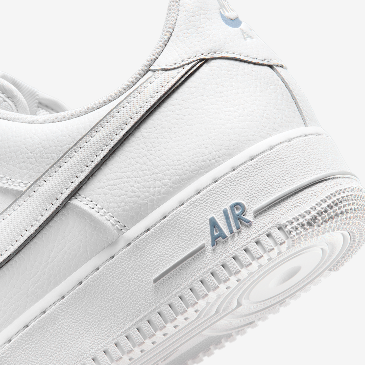 Nike Air Force 1 '07 LV8