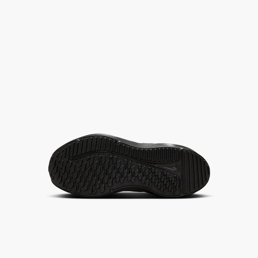 Nike Cosmic Runner