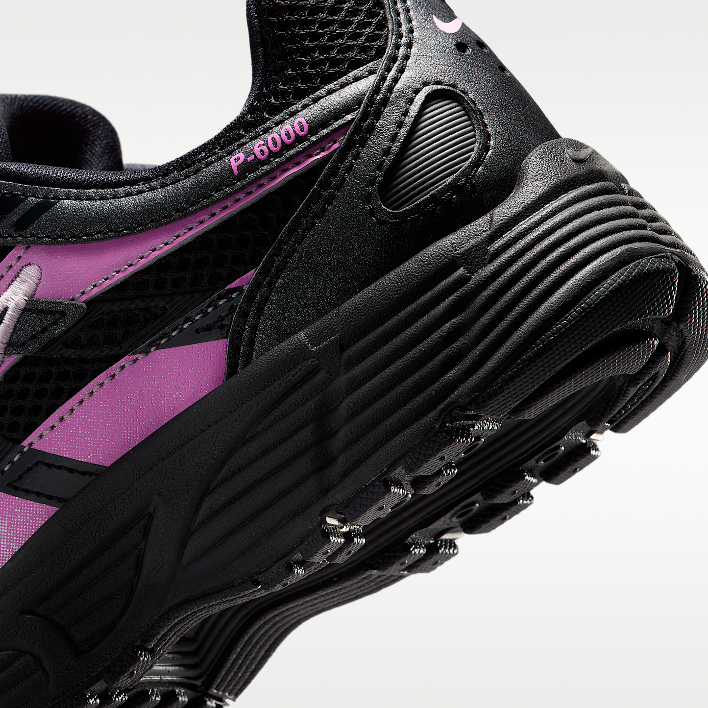 Nike P-6000 SE