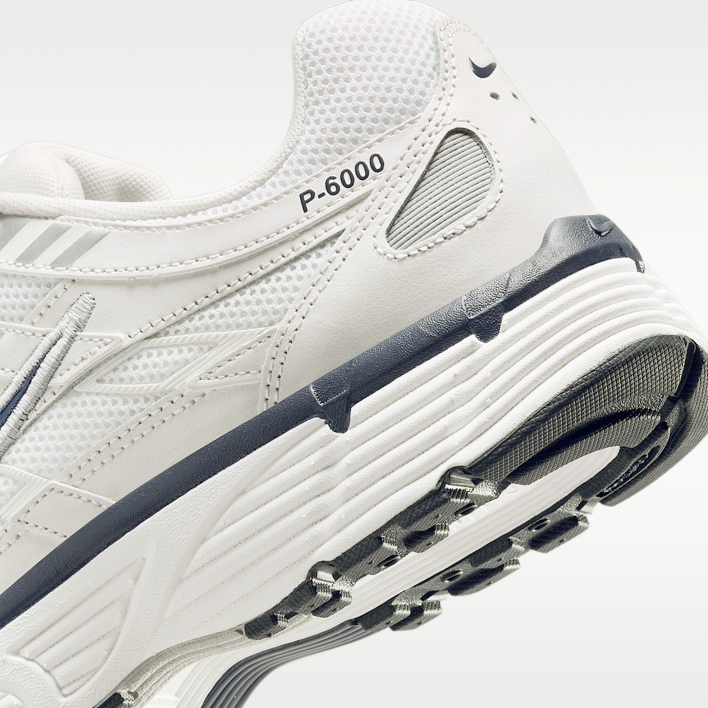 Nike P-6000