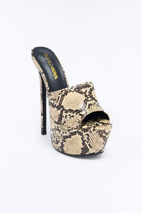 Sky High Stiletto High Heels - Tan/Multi