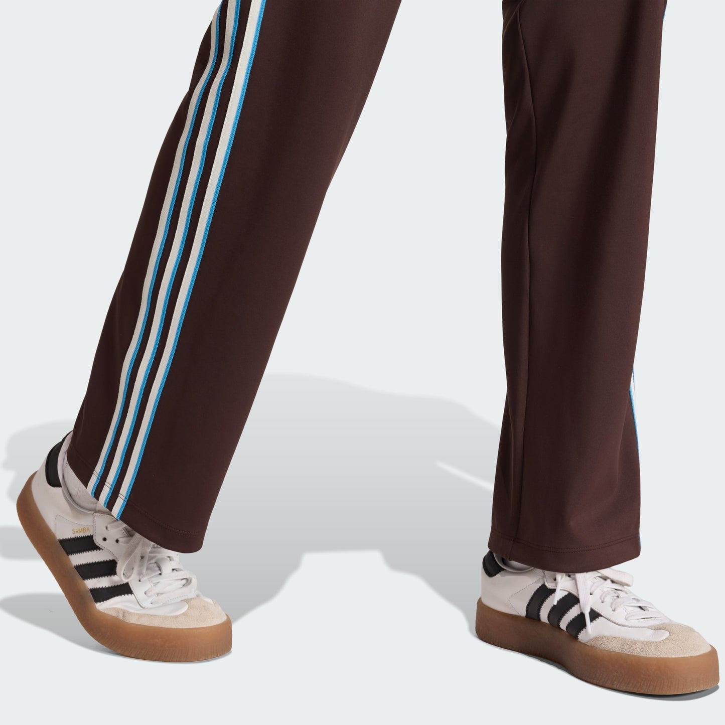 SLOUCHY STRAIGHT LEG TROUSERS