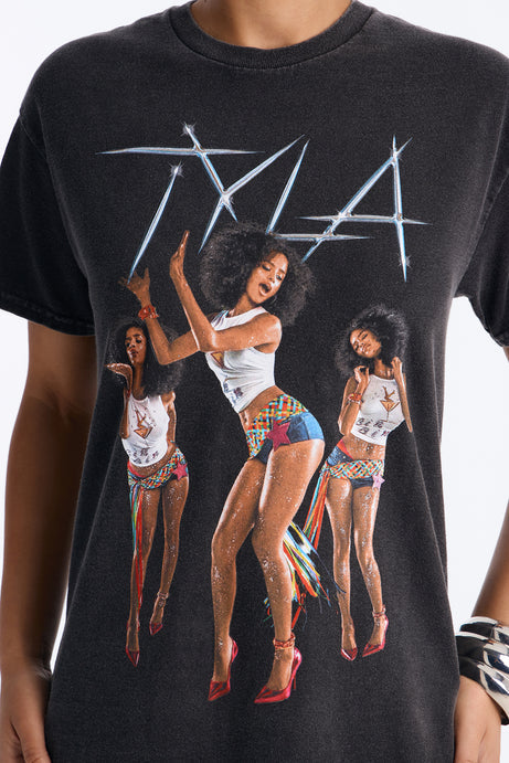 Tyla Dancing Portrait Washed Tee