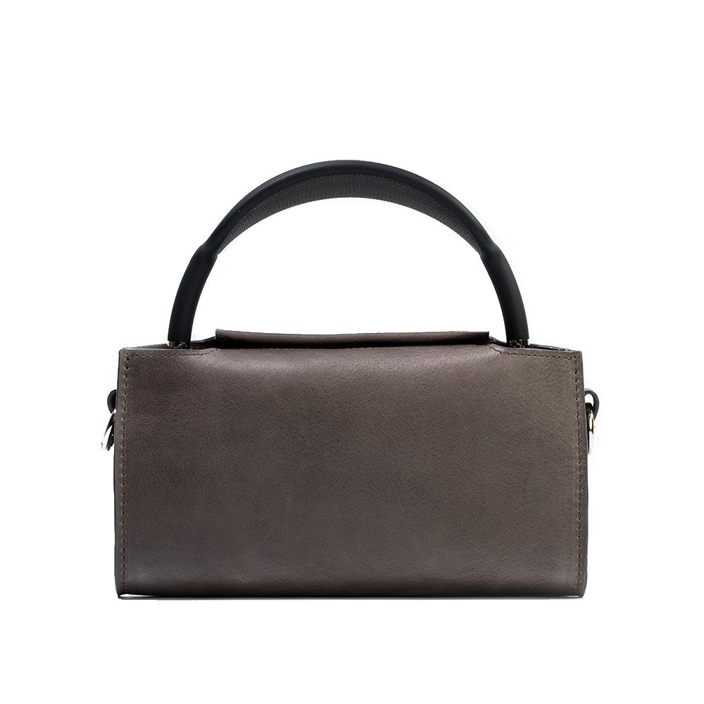 Full-Grain Leather Case for AirPods Max - The Minimalist 3.0 - Interactive Group