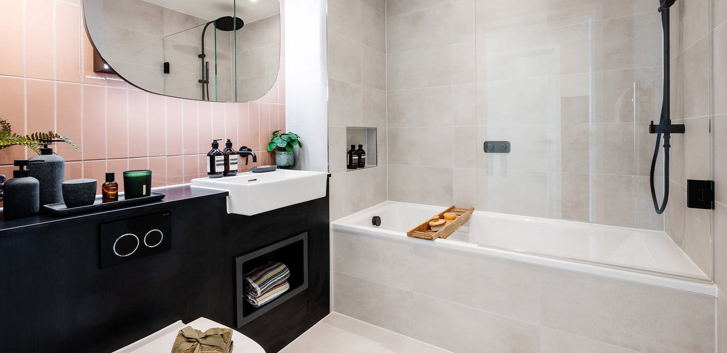Twelvetrees Park  — Suite 1 2 and 3 Bedroom Ultra Luxury Homes — 24 Hr Concierge and World Class Amenities — West Ham London — E16