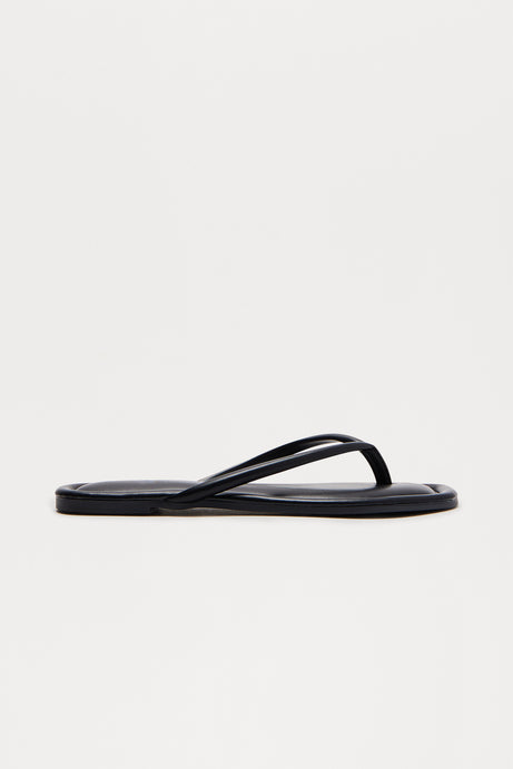 Summers In Maui Flip Flops - Black
