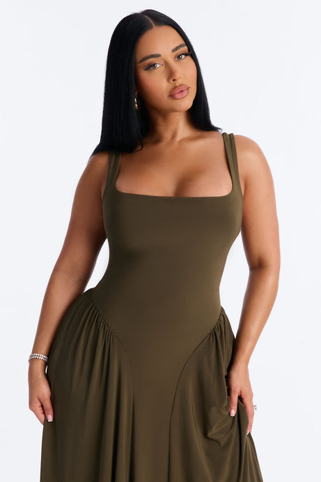 Jaclyn Drop Waist Pleated Maxi Dress - Olive