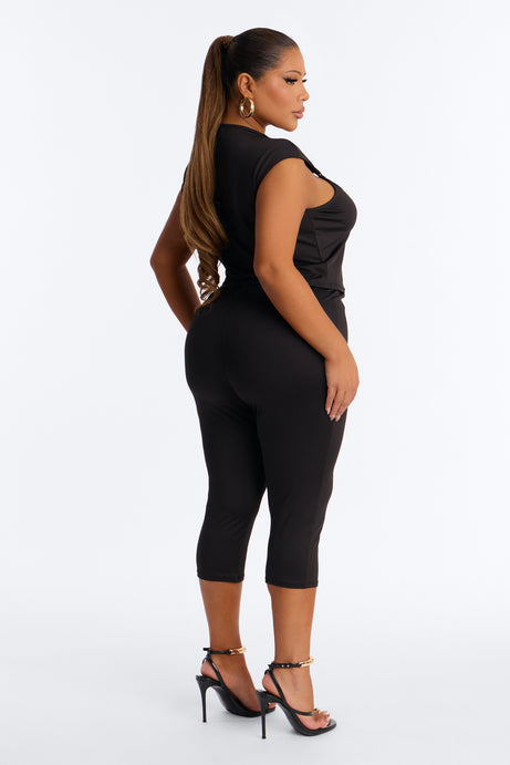 Brianna Cutout Capri Pant Set - Black