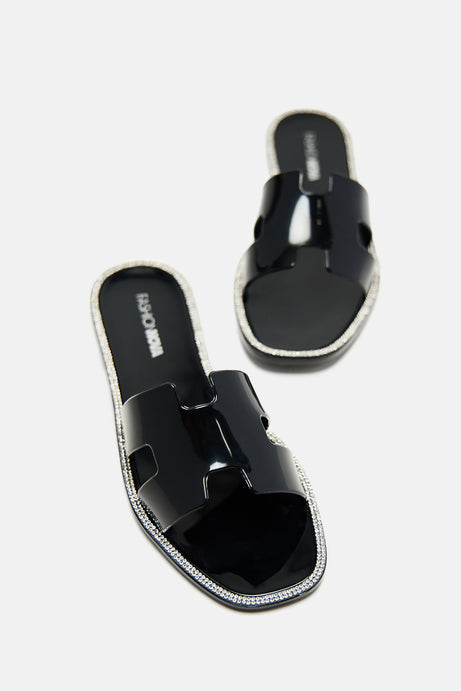 Nobody But Me Sandals - Black