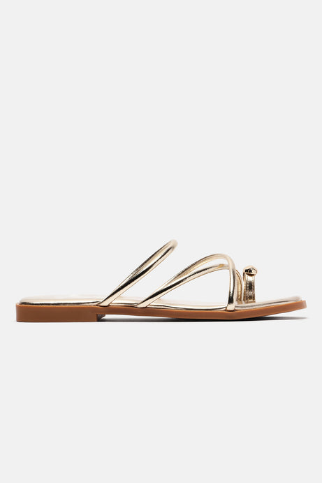 Libbie Flat Sandals - Gold