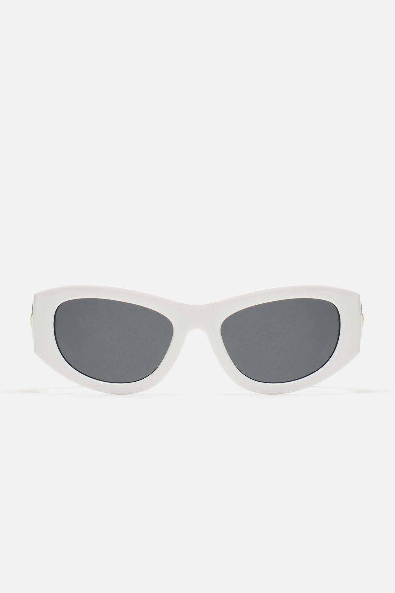 Retail Therapy Sunglasses - White