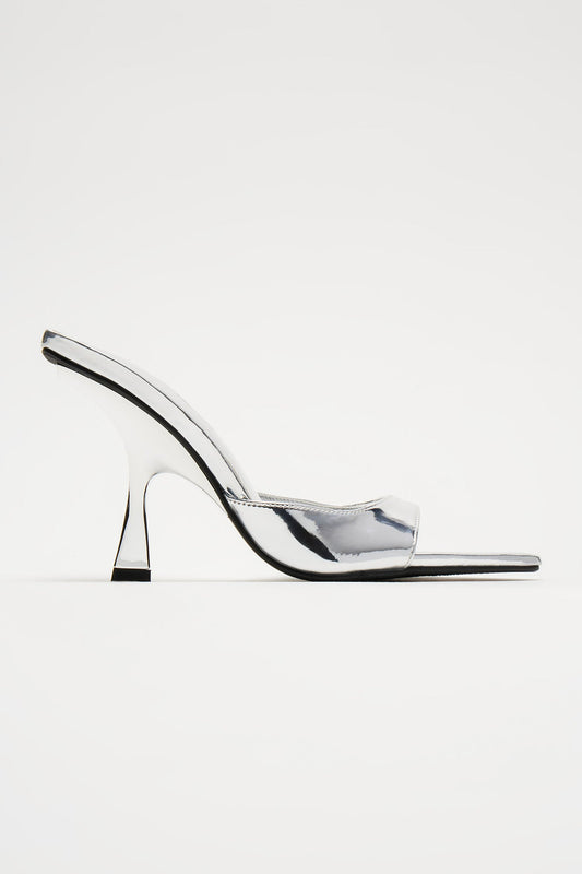Strut This Heels - Silver
