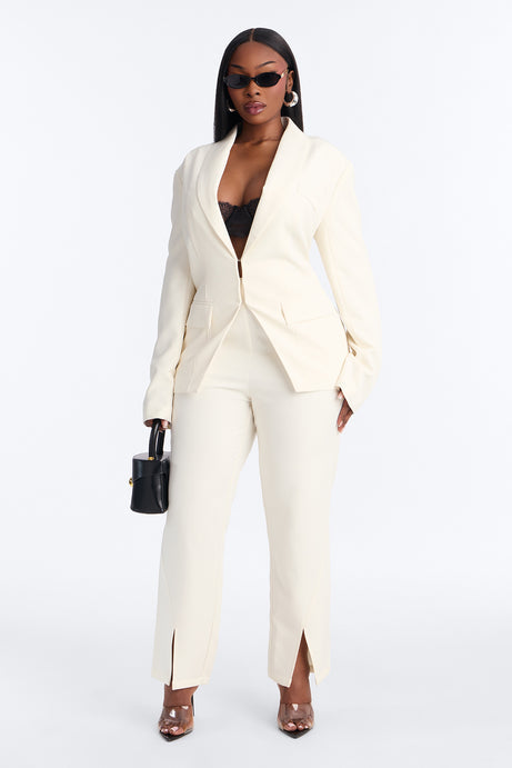 About Her Business Hourglass Blazer - Ivory