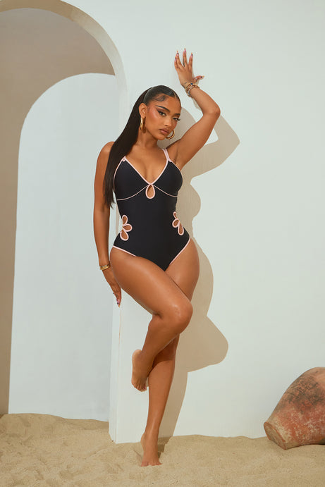 Livia 1 Piece Swimsuit - Black/combo