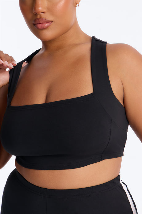 Athena Capri Set - Black/White