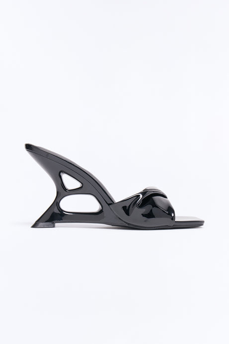 Ila Novelty Wedges - Black