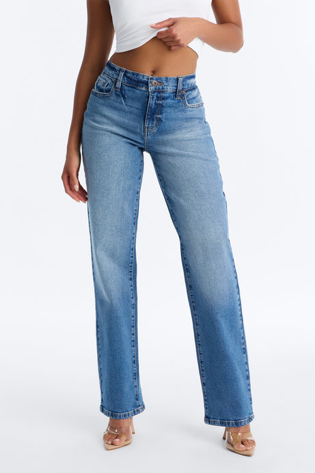 Mar Vista Stretch Straight Leg Jeans - Medium Wash