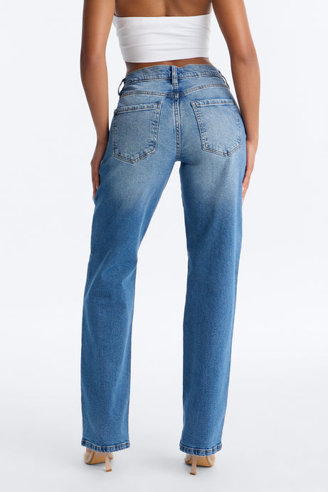 Mar Vista Stretch Straight Leg Jeans - Medium Wash