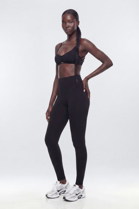 ProStretch™ 28″ V Front Skinny Legging - Black
