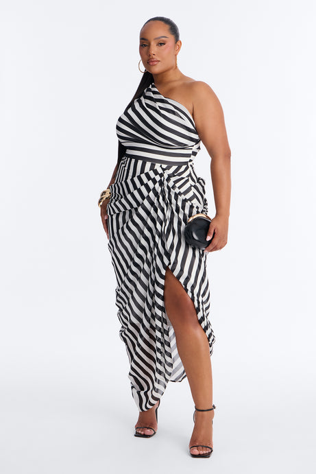 Miranda Striped Maxi - Black/White