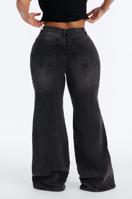 Back To Reality Ripped Straight Leg Jeans - Black Wash