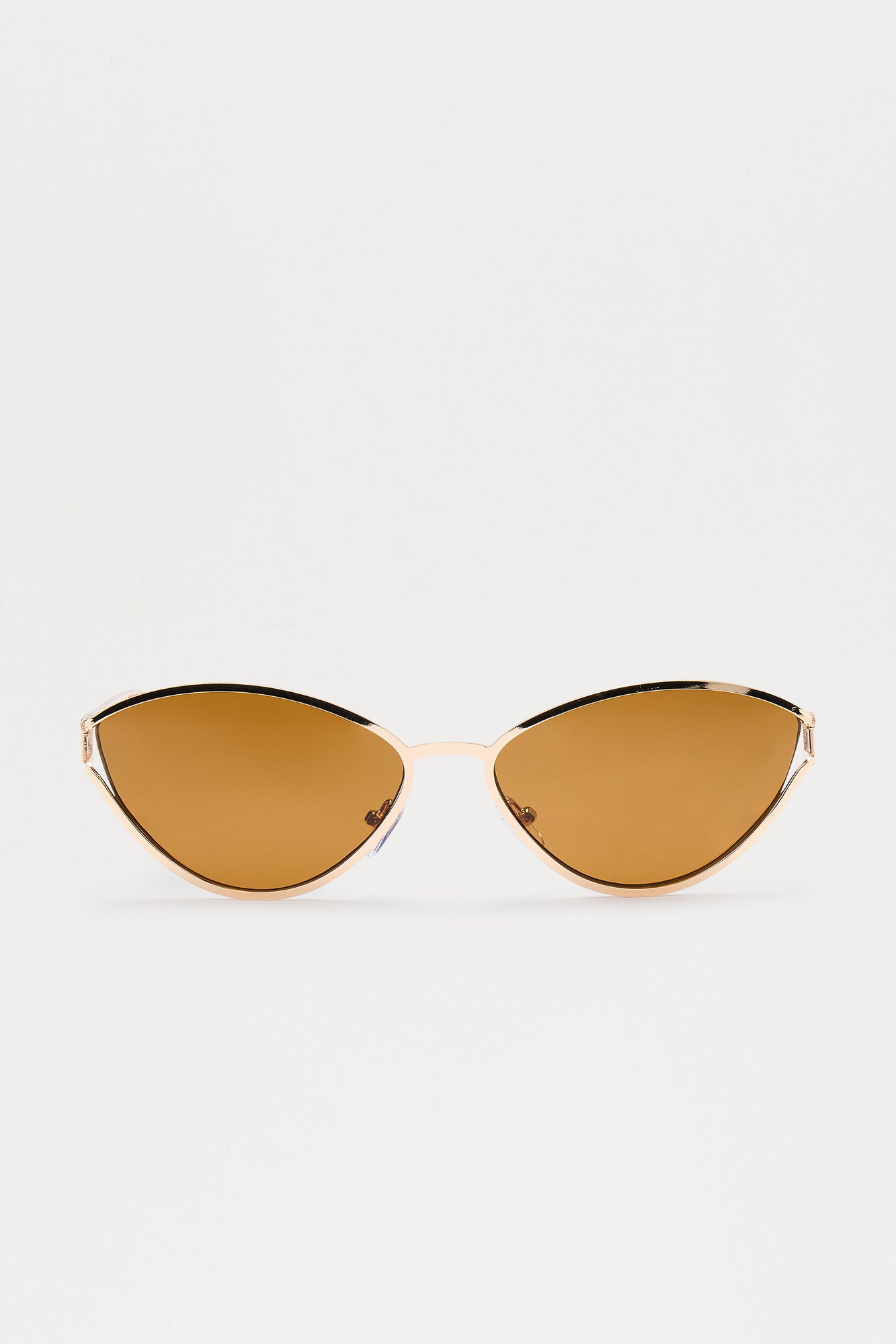 Fierce Diva Cat Eye Sunglasses - Gold/Brown