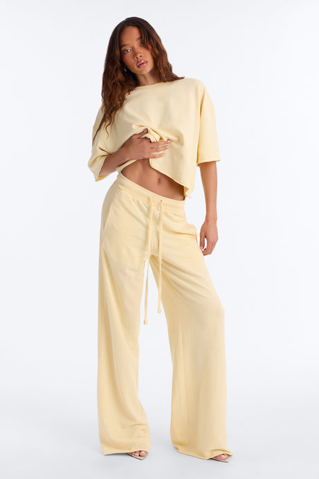 Strollin' Around Pant Set - Yellow