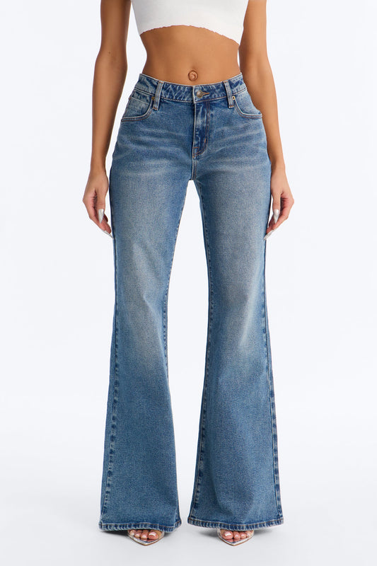 Between Takes Stretch Loose Flare Jeans - Dark Wash