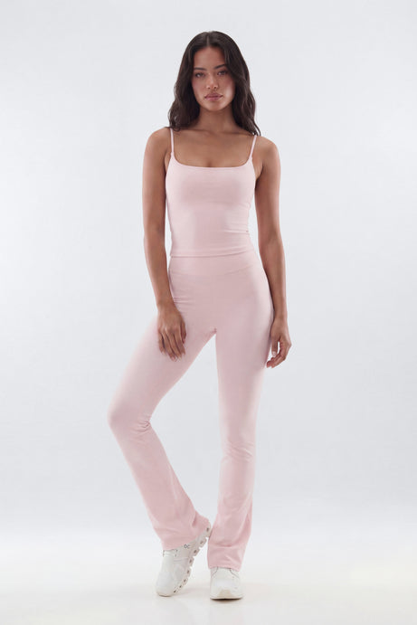 CloudForm™ 32″ Flare Legging - Pink