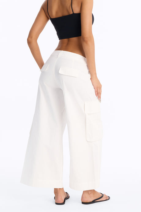 Reese Mid Rise Cargo Wide Leg Culotte - White