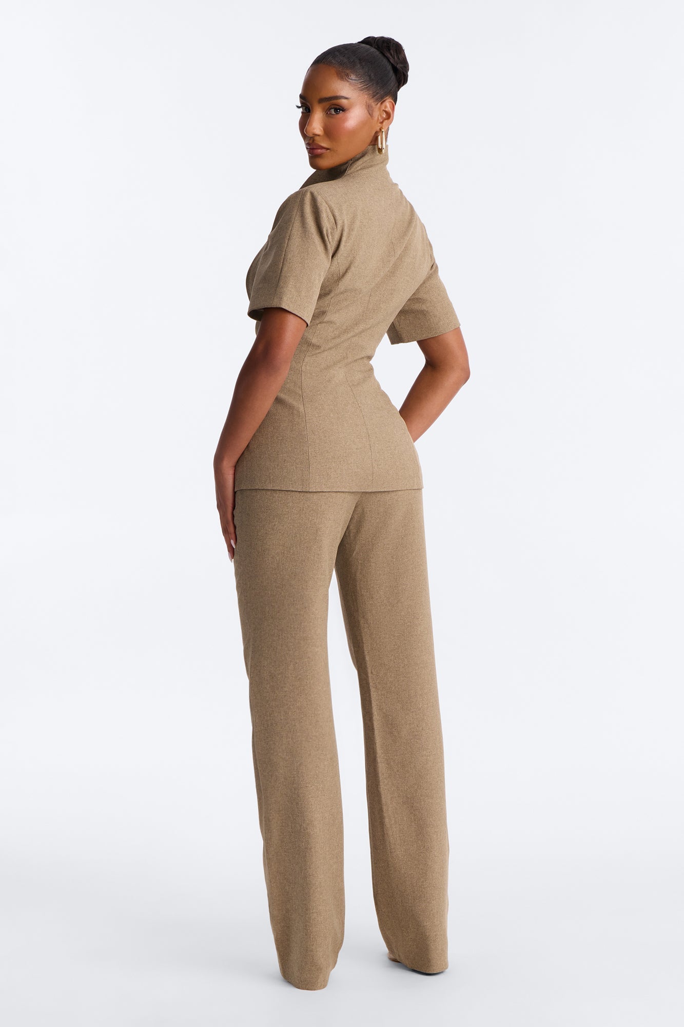 Panthere Short Sleeve Rounded Stand Collar Blazer - Caffe