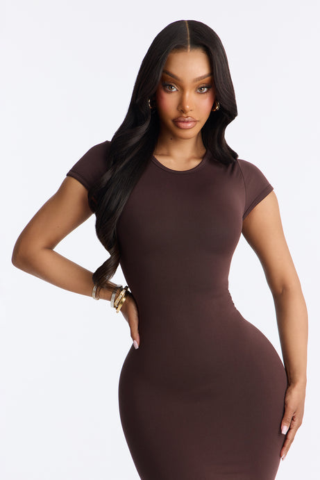 Seamless Smooth Double Lined Cap Sleeve Maxi Dress - Chocolate