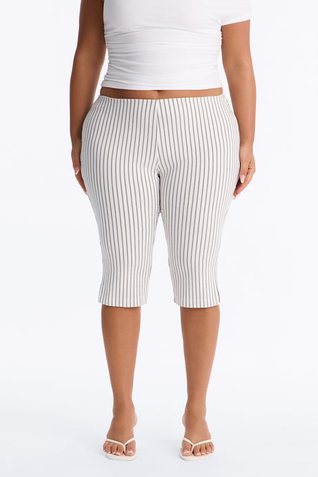 Sailor's Sweetheart Skinny Printed Capri Pant - White/combo