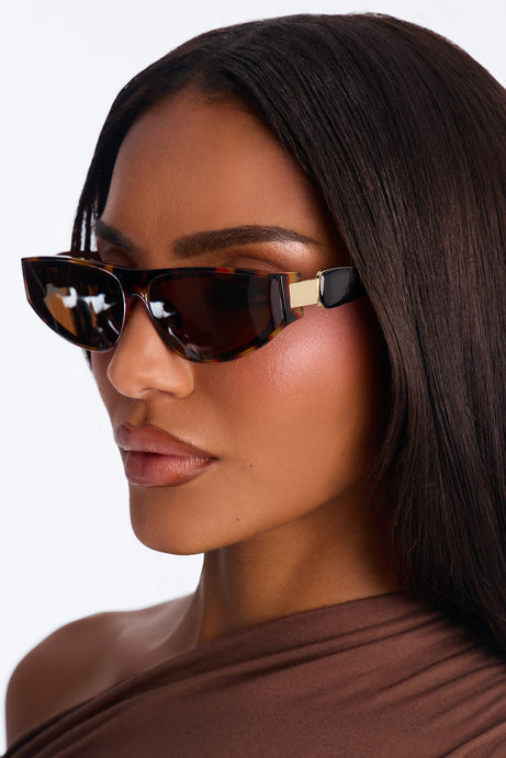 Shopaholic Sunglasses - Tortoise