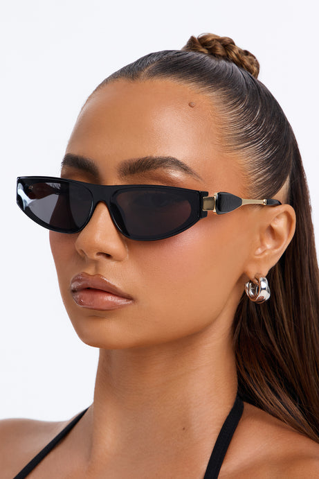 Shopaholic Sunglasses - Black